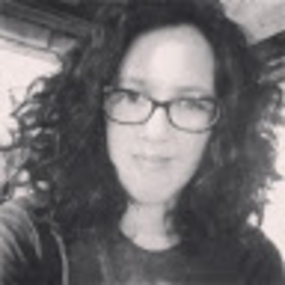 Meet your Posher, Valerie - Picture 1 of 1